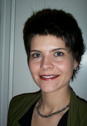 MargunnRauset's profile picture. Prosjektleiar for revisjonen av Bokmålsordboka og Nynorskordboka. Tvitrar oftast om den islandsk–norske delen av ordboka https://t.co/ZBV9IdyxFi.