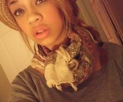 #TeamSingle, #TeamSexy, #TeamLeo