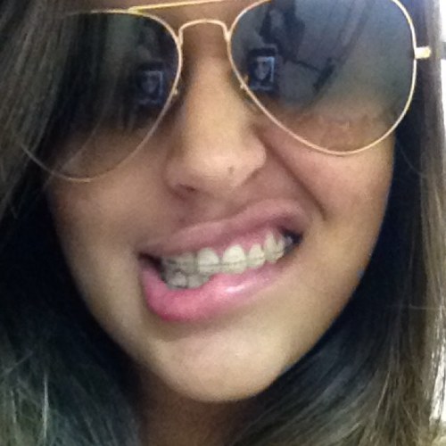 Aiallamonique's profile picture. A dois passos ...