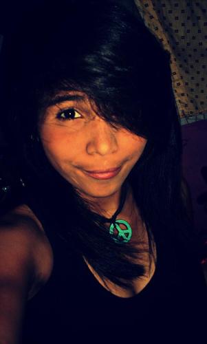 SÍGUEME ♥ Y CONOCEME :D