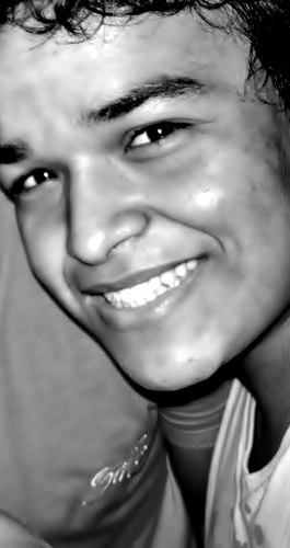 LuanVinholes,18 Anos,Flamenguista,Pisciano,Com o Santo forte , iluminado, Pagodeiro, Sou Mestiço, Music, Praia, Surf, Futebol.