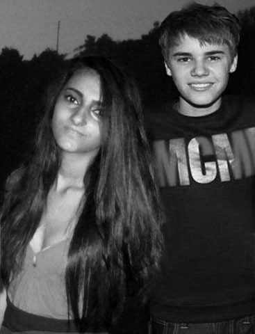Never gonna give up on Justin because he's the reason I smile.Oh,Piano is my passion&I love classical music so much. ✌