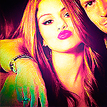 Sangue roxo nas veias, supras no pé, skate na mão. Com o Bieber na mente e Never Say Never no coração. Boylieber até a ultima respiração :3