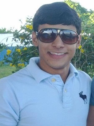 Estudante, apaixonado pela família e pelos amigos, apreciador da vida e nordestino com orgulho! / Whatsapp: 91103355