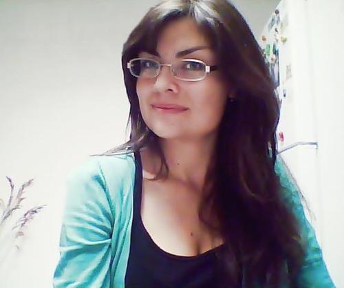 Ingeniera Comercial de la UTA  // 
vivo en mi lindisima Arica y amo ver peliculas!! :D