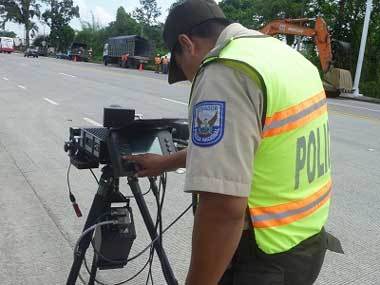 Cuenta ACTUALIZADA con información de controles de velocidad en la ciudad de Cuenca y sus alrededores. Por favor usar hashtag #RadarCuenca