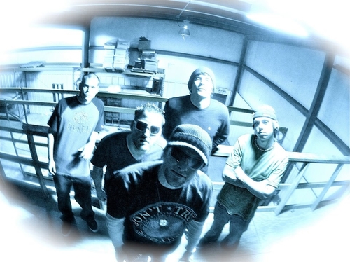 Exit 714 is a 5 piece band from St. Louis, Missouri. Mike Cullen,Tommy Crain,Bryan Upson,Courty Zelle and Jon Brecht  make up Exit 714.