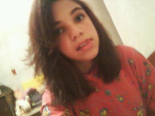 amo amar amo viver e se voce nao gostou vai se *** brink vacilona brincalhona ciumenta sentimental e criativa amo meus amigos e minha familia e Deus follow me!!