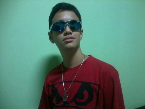 14 anos, Leonino, Secat, Amigos,  Romântico, Extrovertido, Futebol, Banda:NX0