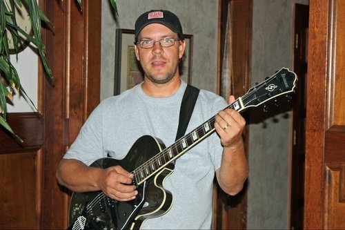 iammikejones2's profile picture. 