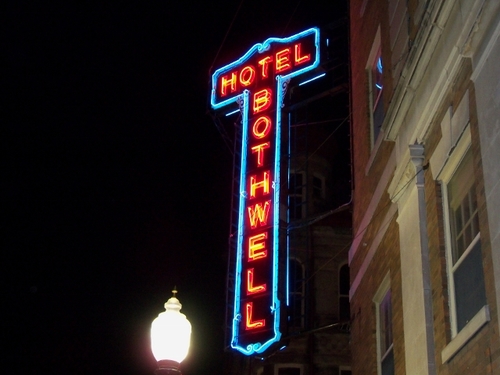 Founded in 1927, we're Historic Elegance & Modern Comforts!