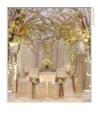 We are a wedding and event design company that offers designs for all occasions. For us no challenge is to large and no detail to small.