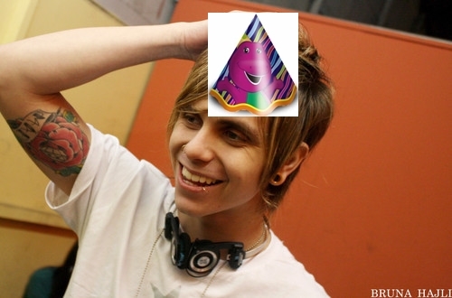 FC MASCULINO. Todo mundo tem um sonho, é a base pra poder viver. FC da banda @ReplaceMusic. SINCE: 05/01/2012 Oficializado em: 09/01/12