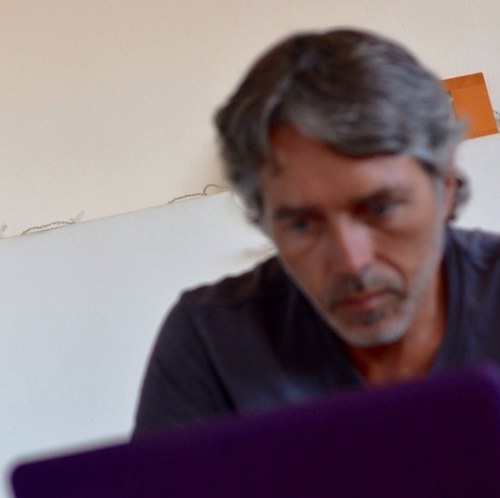 encrew's profile picture. Me interesa la comunicación digital, las redes sociales y la aviación, ¡donde tengo un despacho con las mejores vistas!