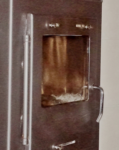 Hi! I see faces in objects, I got lots of photos & videos. This must be a  very mild form of  inheritet Prosopagnosia. My mom and my aunt are faceblind too.