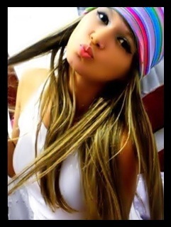 ~   Umâ simples meninâ ;;*    -  uuuum foda-se bem grandê parâ qQem não gooostâ de min ;]