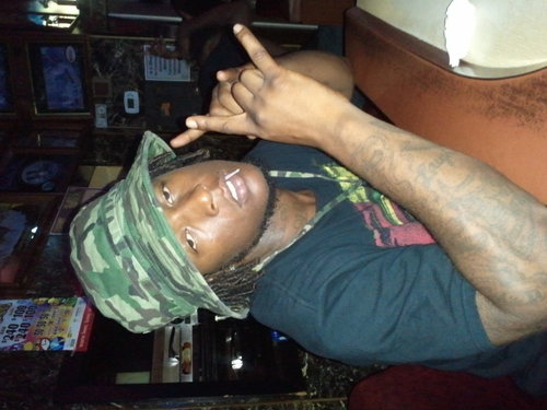 I am Mr. Go Hard im a up in coming Rapper from Milwaukee Wi .I got Bars for days i da fuckin best ever. #zoomzoomgone
