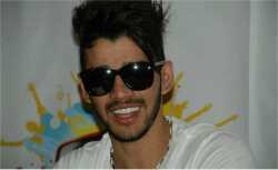 1°FC de Porangaba -SP Para meu Divo @Gusttavo_lima Se voce não existisse iria te inventar na Forma de Anjo mais lindo iria te Amar eu Respiro Voce *---* Te amo