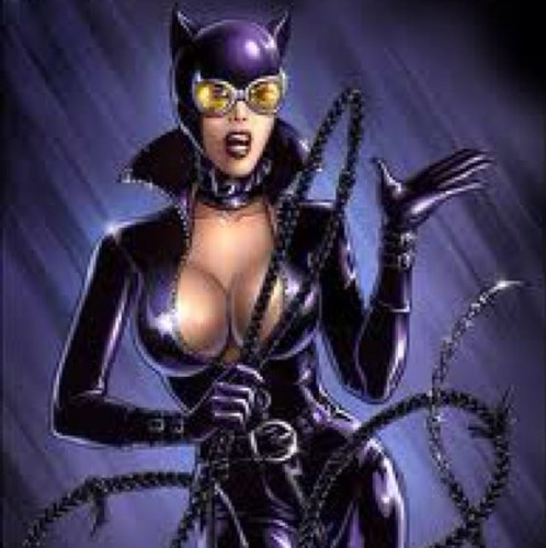 ClawedVixen's profile picture. Who wants to know?