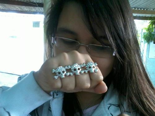 agora so aki ~~ @jullianicolle