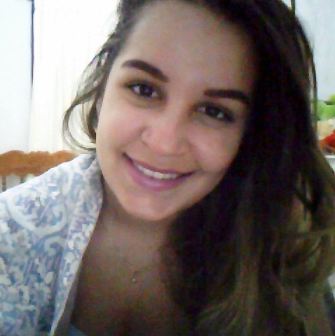 Sincera,chata,irritante,paranóica,realista.
http://t.co/UJwYWqMvmr