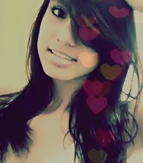 Tenhoo 16aninhoos. Cristã .adoro saiir com amigoos. e com a familia. Mas oq eu amo é estar na casa doo meu SENHOOR ! ♥ uma dica: Adoro ganhaar chocolateee  rs
