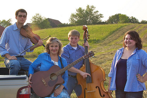 Fareplay is a bluegrass band, stationed in Danville, PA. Though all different, we are brought together by one thing, bluegrass music!