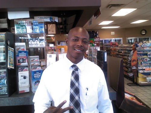 I like red bone girls.Straight hustling getting that bread$$$$$$. CEO.