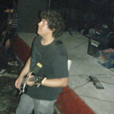 Eduardo Velez Profile