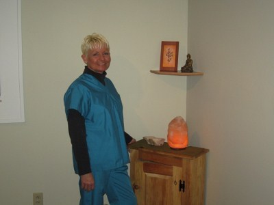 Sue has been a practicing Reiki II Practitioner since 2002. See detailed info at http://t.co/O0KolMTqGp or FB page Reiki Rejuvenation with Sue