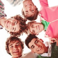 Bella Tomlinson (@bella_tommo) 's Twitter Profile