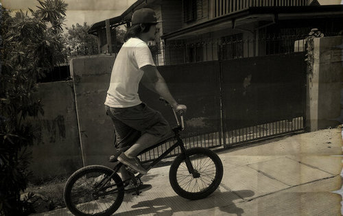 LeonardoGwapo's profile picture. Bmx,skate,tattoo,drinks,cars.