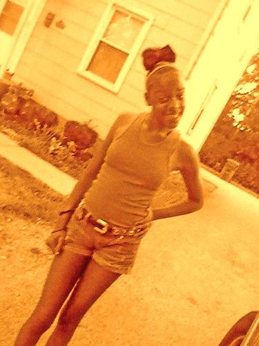 160 characterz cant explain!!!follow meh i follow bakk!!