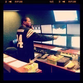 BeamerB84540i's profile picture. 