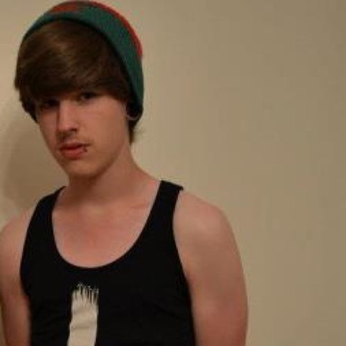 SatansCuteHoe's profile picture. Hey. Im Timothy. 17, Gay & Married to @SatansCuteWhore. If you hurt him, youll regret it. Back off. Also, @BryanStars replied to me four times on 4-7-12~ Bye.