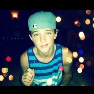 RYNJY_'s profile picture. The name is Ryan Jay -