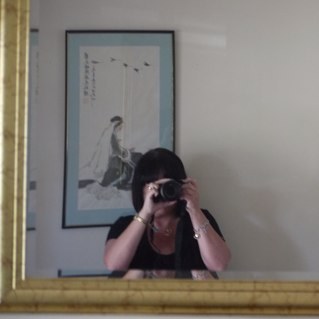 nikkihoughton's profile picture. 