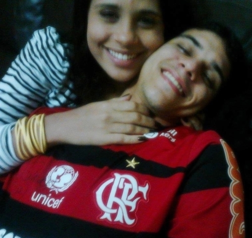Guarda-me como a menina de teus olhos:: ♥
http://t.co/k3H9pRgSUq