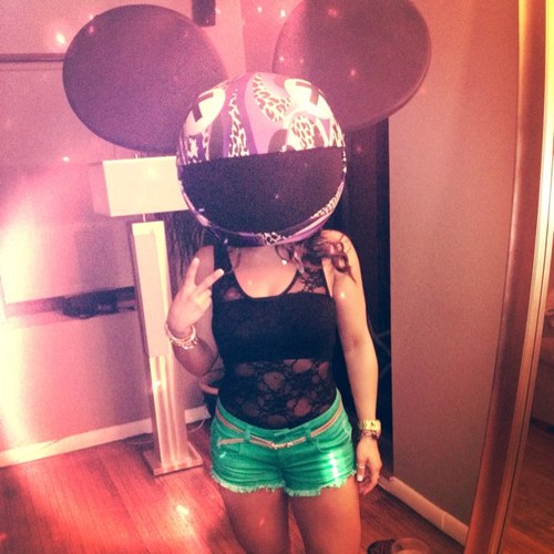 Struggle2bThin's profile picture. 