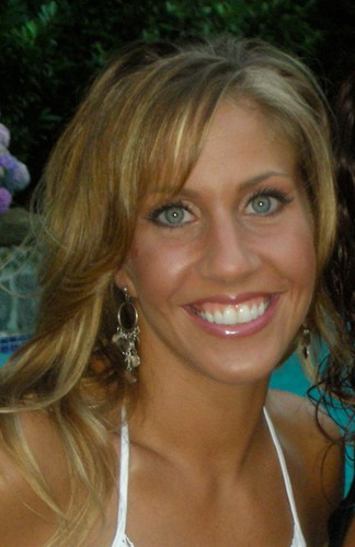 Wife, Mother of 2 Girls, 1 of 5 Sisters (the Baby) Licensed Esthetician and Professional Airbrush Makeup Artist...because I was told I would never make it!!!