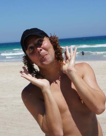 JamesHelstrip's profile picture. Stupid risks make life worth living - Homer Simpson