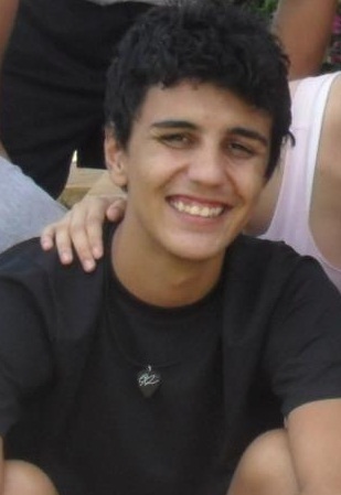 twitter criado no dia 31/07/2012 , e é o primeiro FC do @nicholasdesa ❤❤❤ te amo Nick