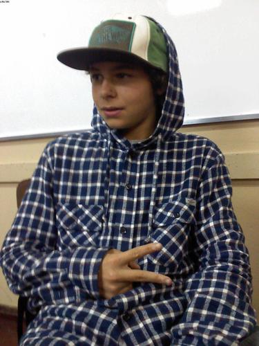 Vou pedir aos céus você aqui comigo. ~ eaaí , vim aqui invadir o twitter do MEU Gordinho só p dizer que eu amo +qd+ ele e que ele é só meu e dms ninguem u-ú s2