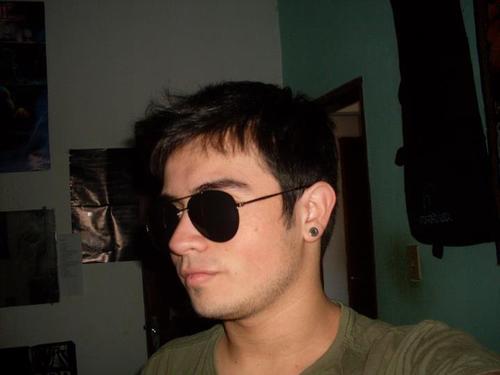 Guitarrista & Vocalista da banda @Zygnato.
