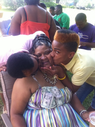 Savagee , Axss Nigga Sincee Dayy one cause i aint promisee dayy twooo ,R.I.P Mawmaw ,Batoee &Yeaa Hiss Badd Axss  Was Here Follow Me @ISlapBAsicHoes ((: