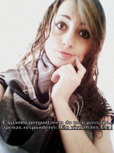 evangélica,apaixonada por musica,corinthiana, e feliz uehuehueh