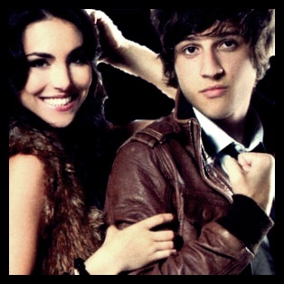 FC criado para @melfronckonwiak e @chayleao, são tudo pra miim, razão do meu viveer
criado em: 18/07/12