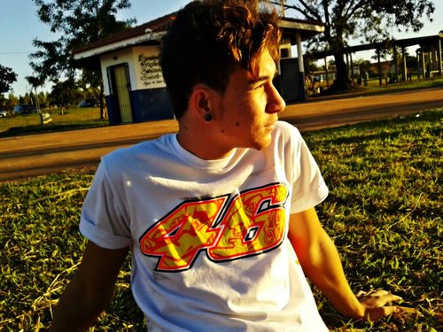 membro e baixista da banda (PrEssaGioO)