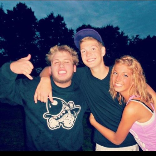 dank_frank331's profile picture. 