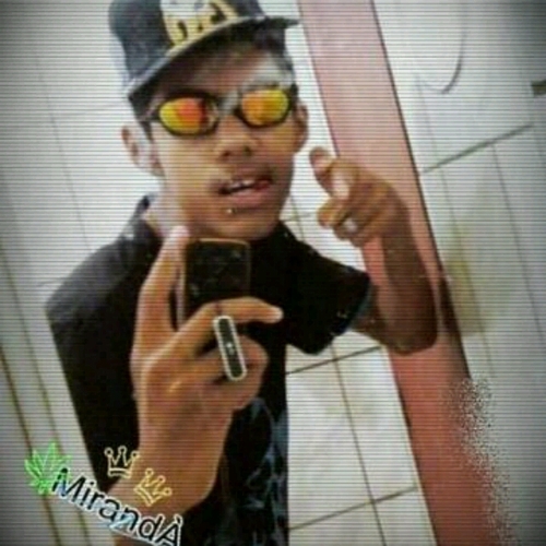Parei Para Reflettir e Viajei Fattos Do Passado Variios Que Não Acrediitei ♫